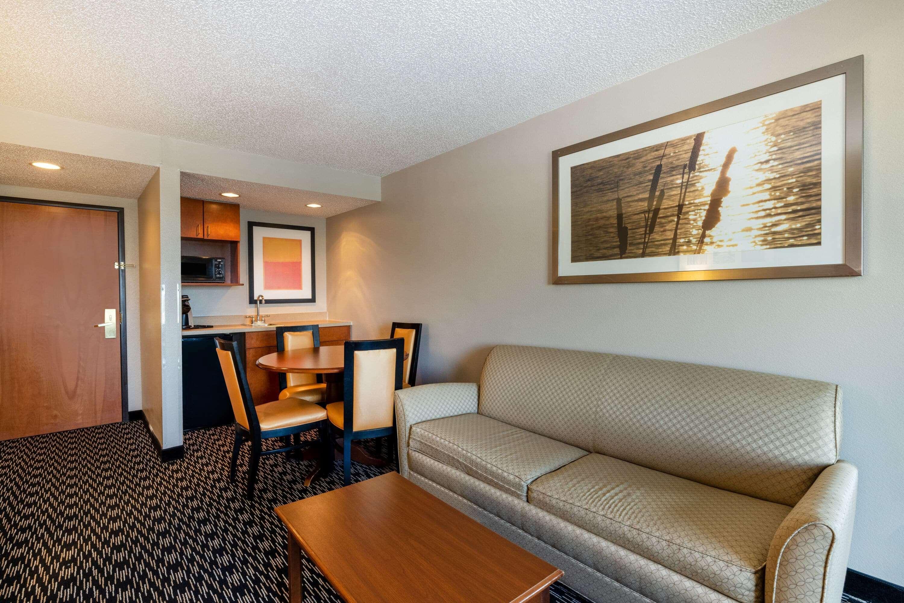 Hotel Wingate By Wyndham Gillette Exterior foto