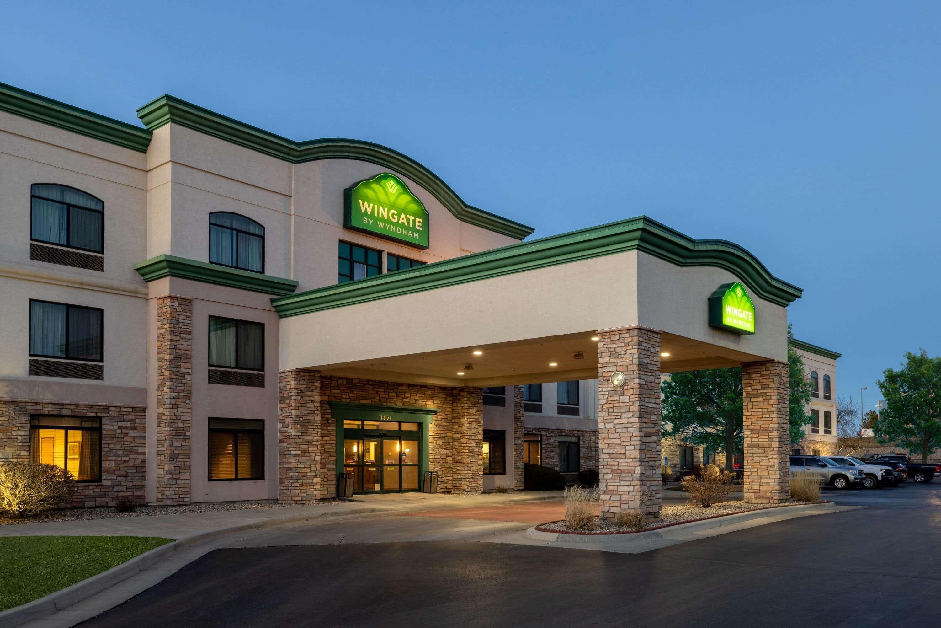 Hotel Wingate By Wyndham Gillette Exterior foto