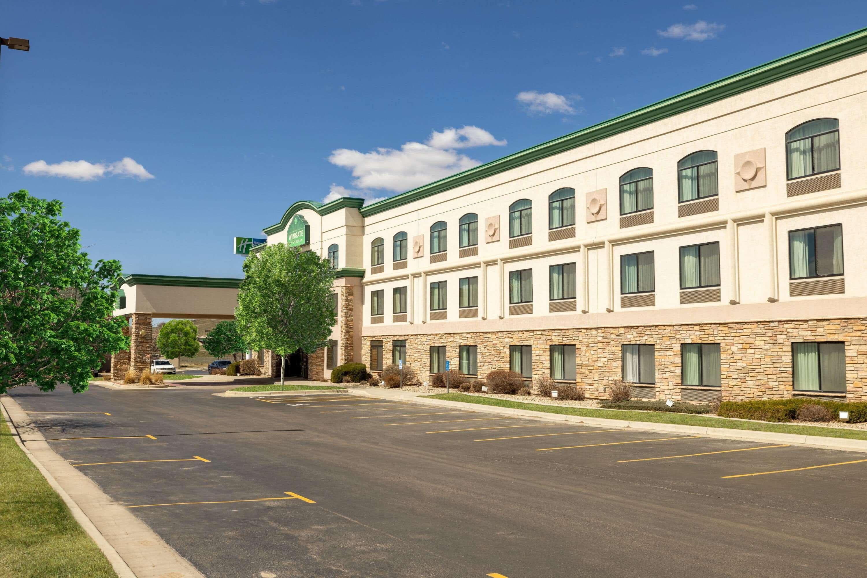 Hotel Wingate By Wyndham Gillette Exterior foto